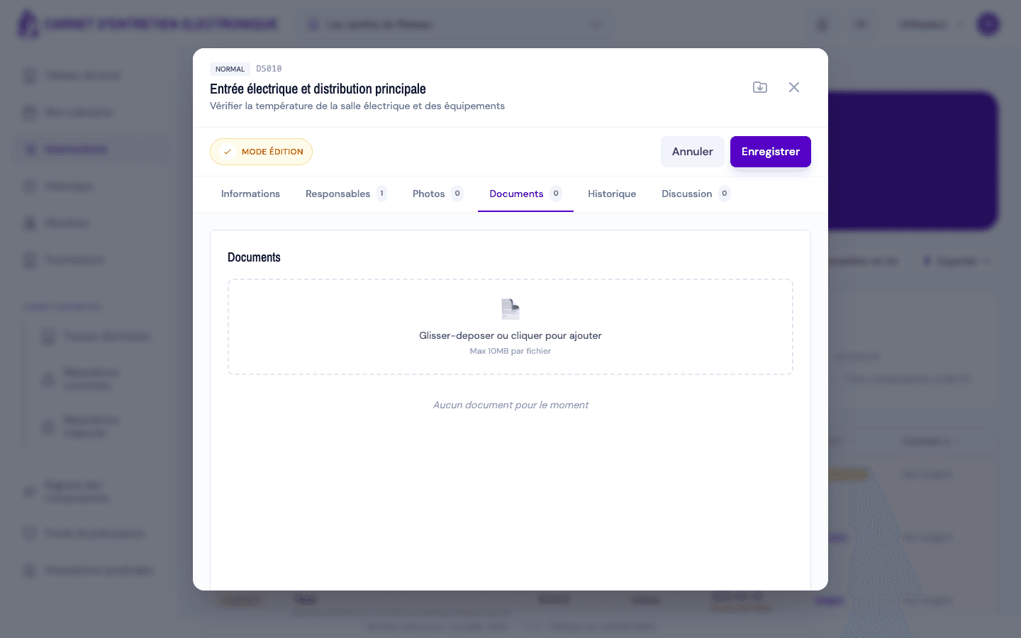 Onglet Documents : liste des documents avec note optionnelle et ajout de fichier.